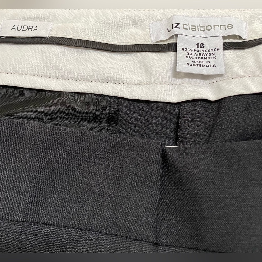 Liz Claiborne Audra Charcoal Gray Trousers Size 16 - Picture 3 of 9